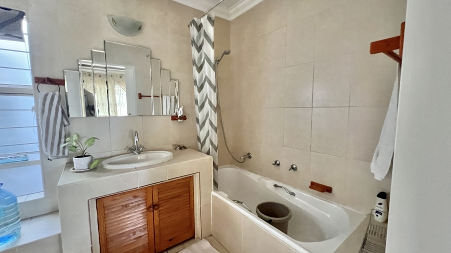 2 Bedroom Property for Sale in Woodmead Gauteng