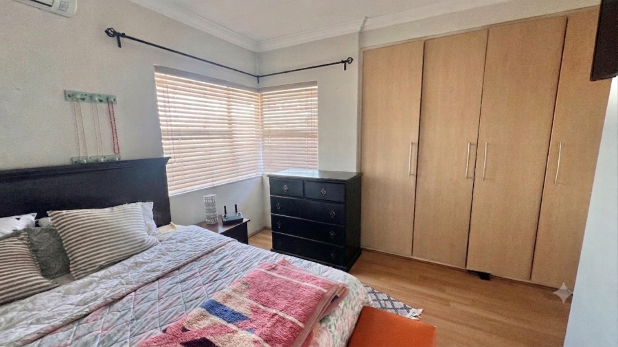 2 Bedroom Property for Sale in Woodmead Gauteng