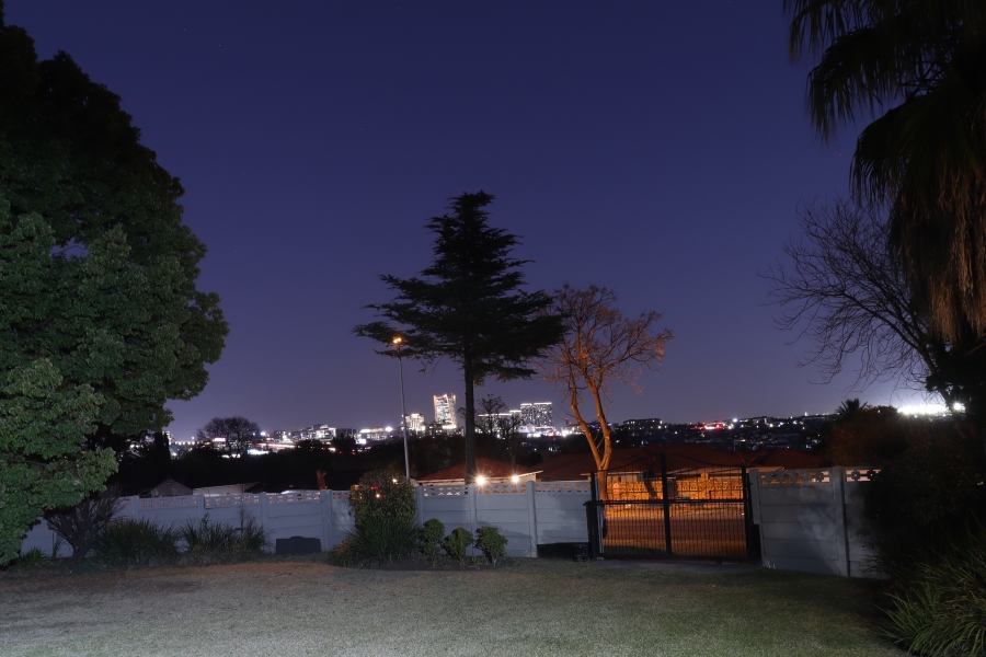 3 Bedroom Property for Sale in Vorna Valley Gauteng