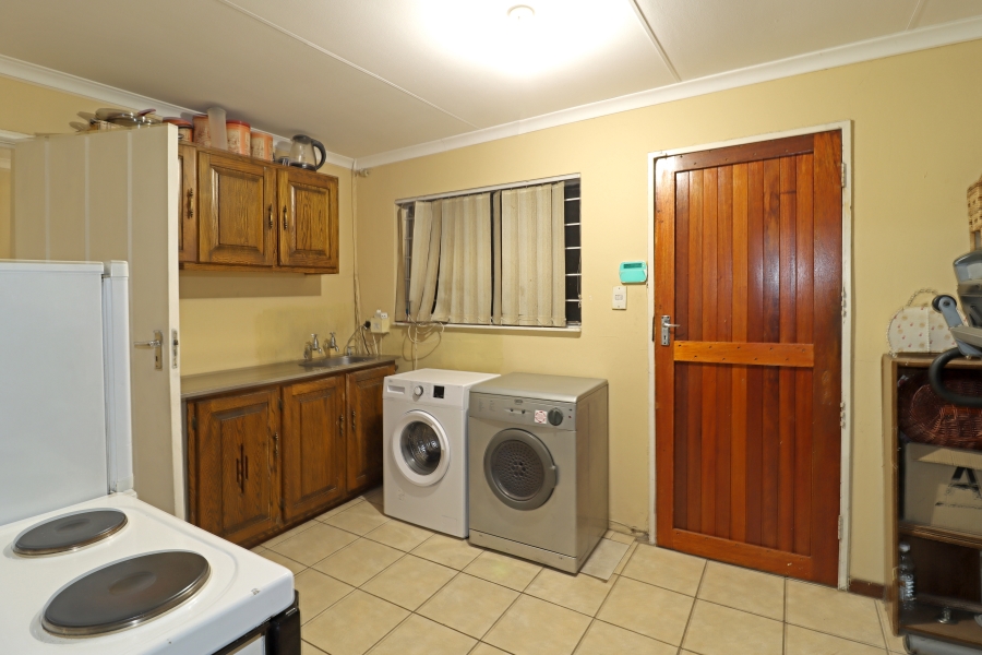 3 Bedroom Property for Sale in Vorna Valley Gauteng