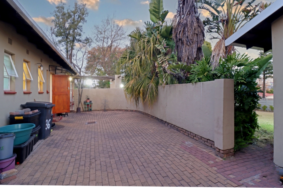 3 Bedroom Property for Sale in Vorna Valley Gauteng