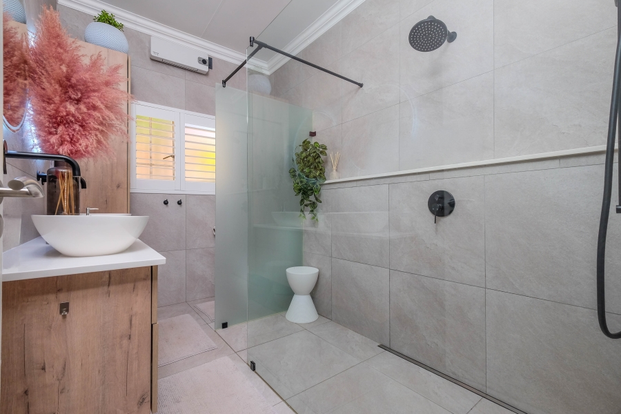 3 Bedroom Property for Sale in Radiokop Gauteng