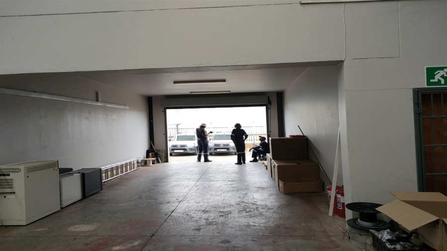 To Let Commercial Property for Rent in North Riding Gauteng