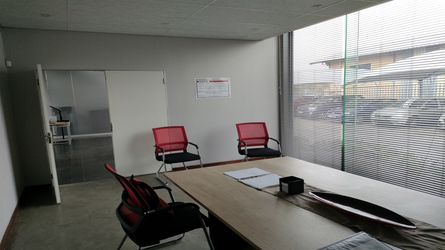 To Let Commercial Property for Rent in North Riding Gauteng