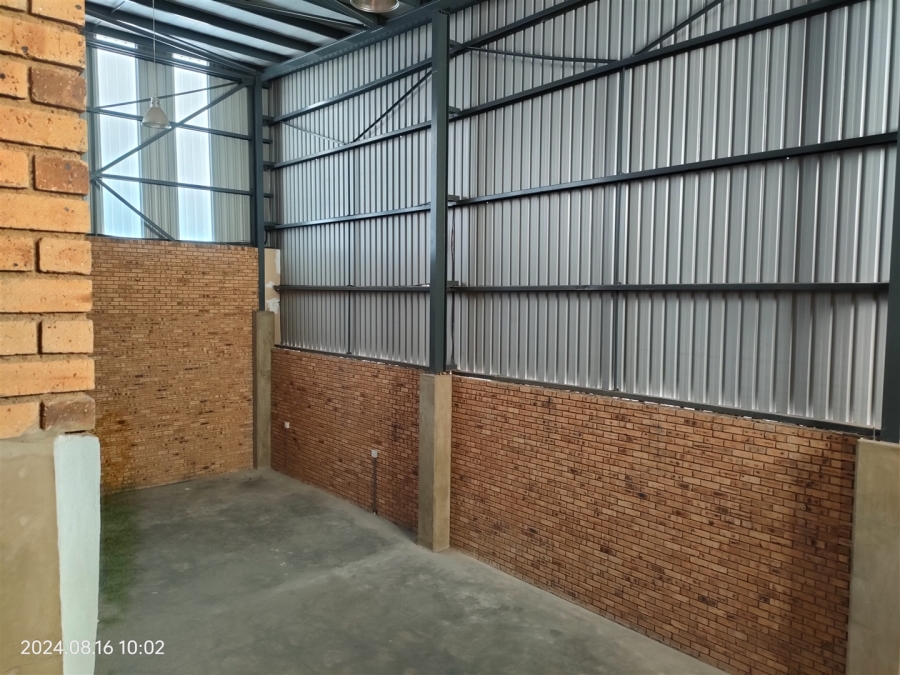 To Let Commercial Property for Rent in Lanseria Gauteng
