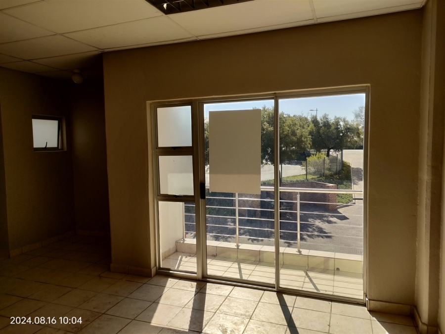 To Let Commercial Property for Rent in Lanseria Gauteng