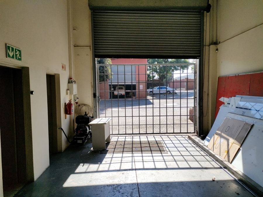 To Let Commercial Property for Rent in North Riding Gauteng