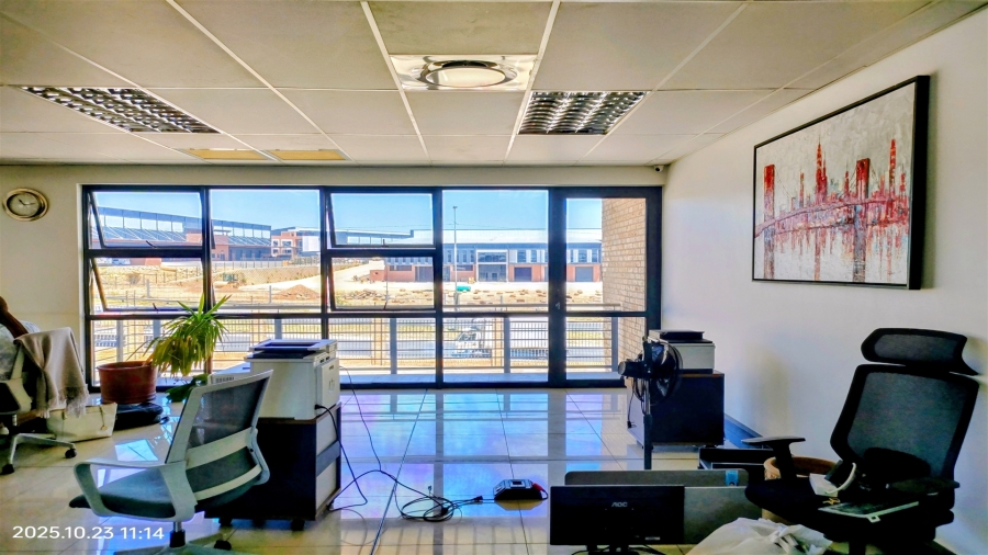 To Let Commercial Property for Rent in North Riding Gauteng