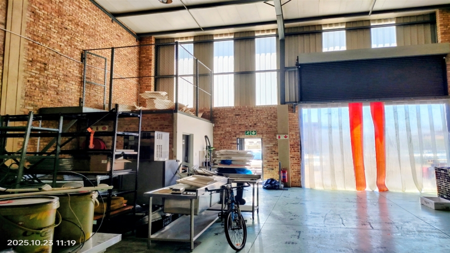 To Let Commercial Property for Rent in North Riding Gauteng