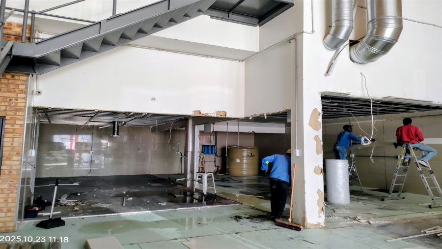 To Let Commercial Property for Rent in North Riding Gauteng