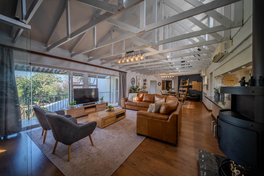 4 Bedroom Property for Sale in Faerie Glen Gauteng