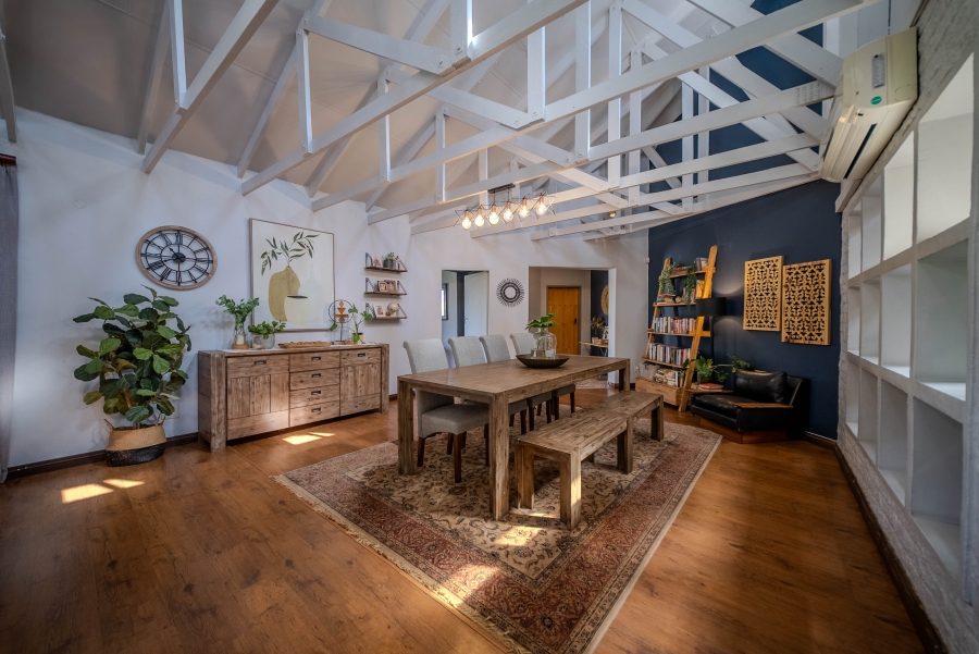 4 Bedroom Property for Sale in Faerie Glen Gauteng
