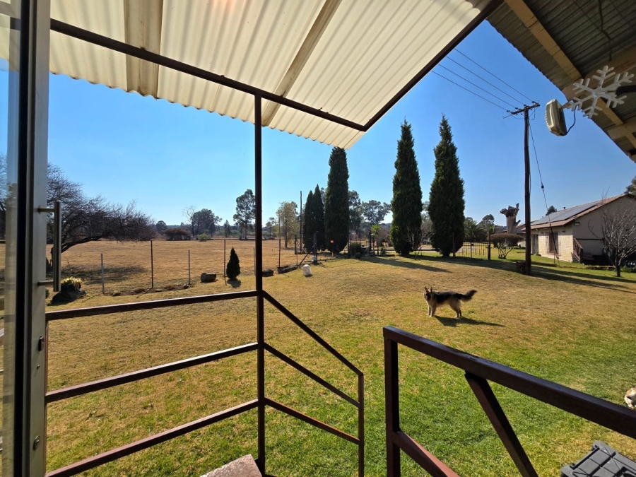 7 Bedroom Property for Sale in Homestead Apple Orchards Gauteng