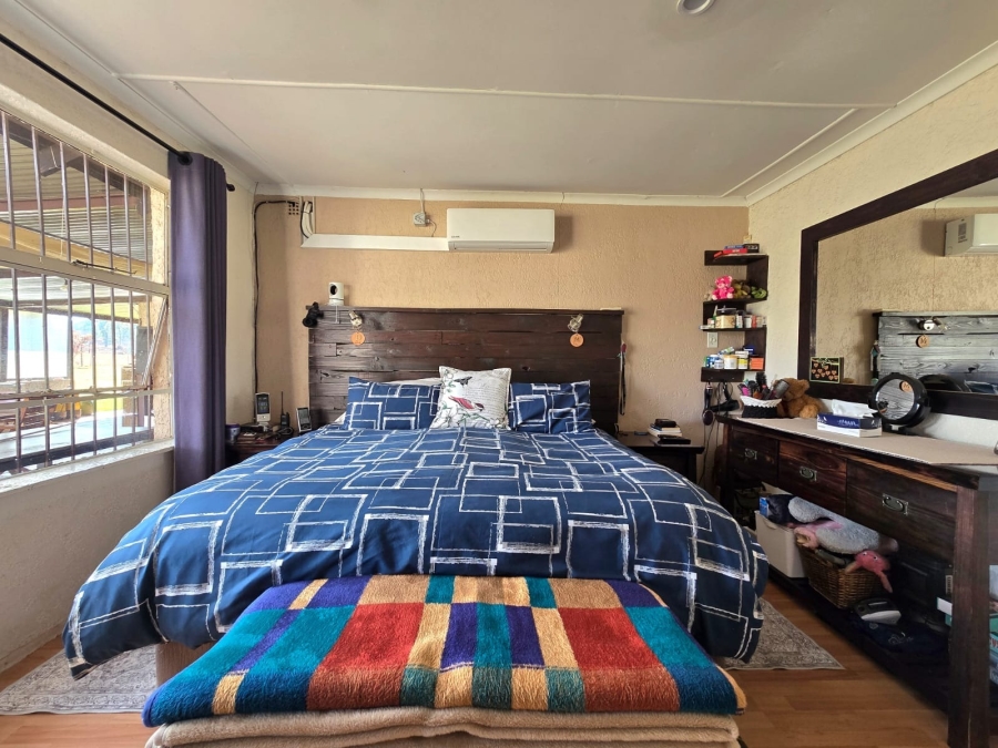 7 Bedroom Property for Sale in Homestead Apple Orchards Gauteng