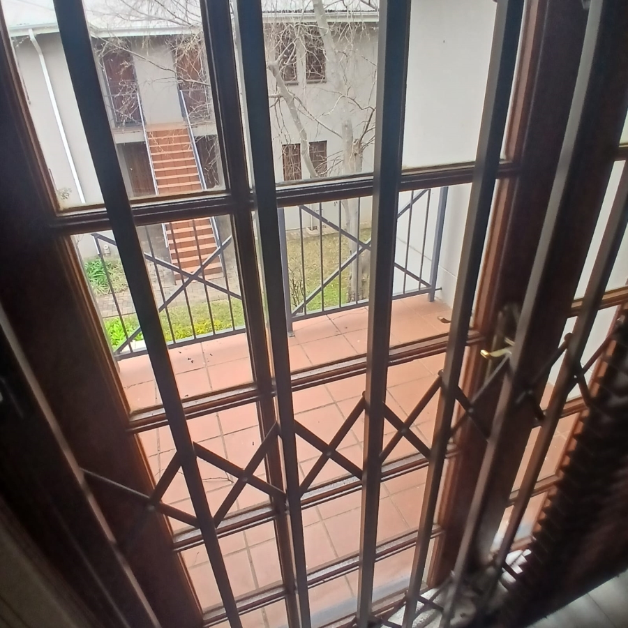 To Let 3 Bedroom Property for Rent in Riviera Gauteng
