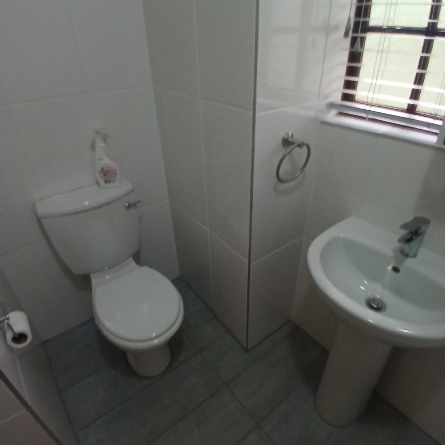 To Let 3 Bedroom Property for Rent in Riviera Gauteng