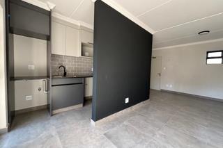 To Let 2 Bedroom Property for Rent in Waverley Gauteng