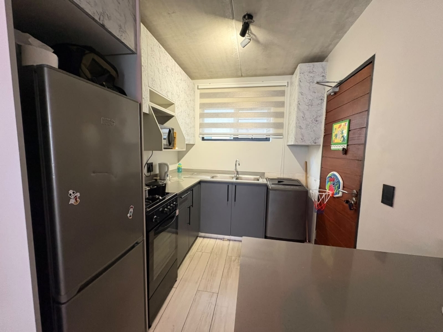 To Let 2 Bedroom Property for Rent in South Hills Gauteng