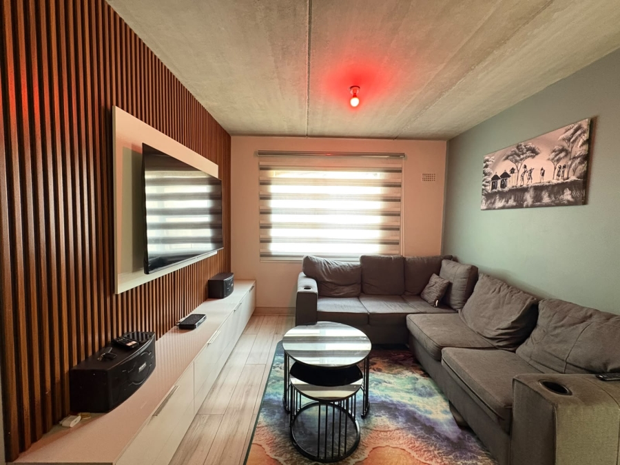 To Let 2 Bedroom Property for Rent in South Hills Gauteng
