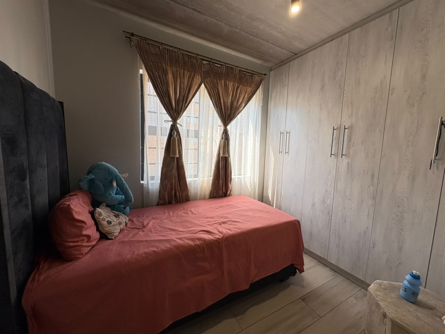 To Let 2 Bedroom Property for Rent in South Hills Gauteng