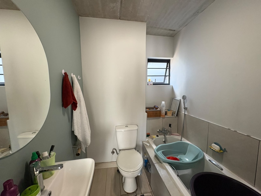 To Let 2 Bedroom Property for Rent in South Hills Gauteng