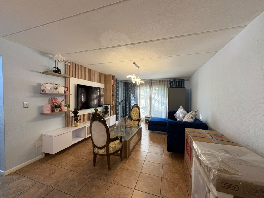 To Let 2 Bedroom Property for Rent in Risana Gauteng