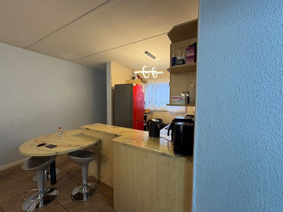 To Let 2 Bedroom Property for Rent in Risana Gauteng