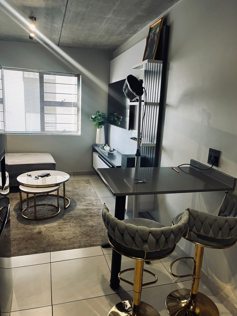 To Let 2 Bedroom Property for Rent in South Hills Gauteng