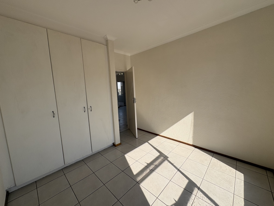 2 Bedroom Property for Sale in Bassonia Gauteng