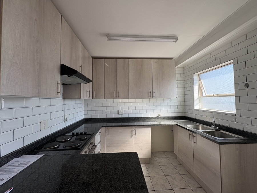 2 Bedroom Property for Sale in Bassonia Gauteng