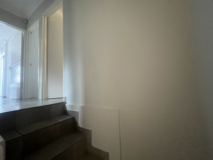 To Let 3 Bedroom Property for Rent in South Hills Gauteng