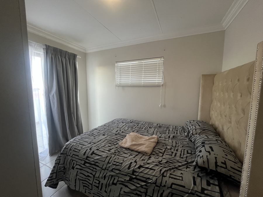 To Let 3 Bedroom Property for Rent in South Hills Gauteng