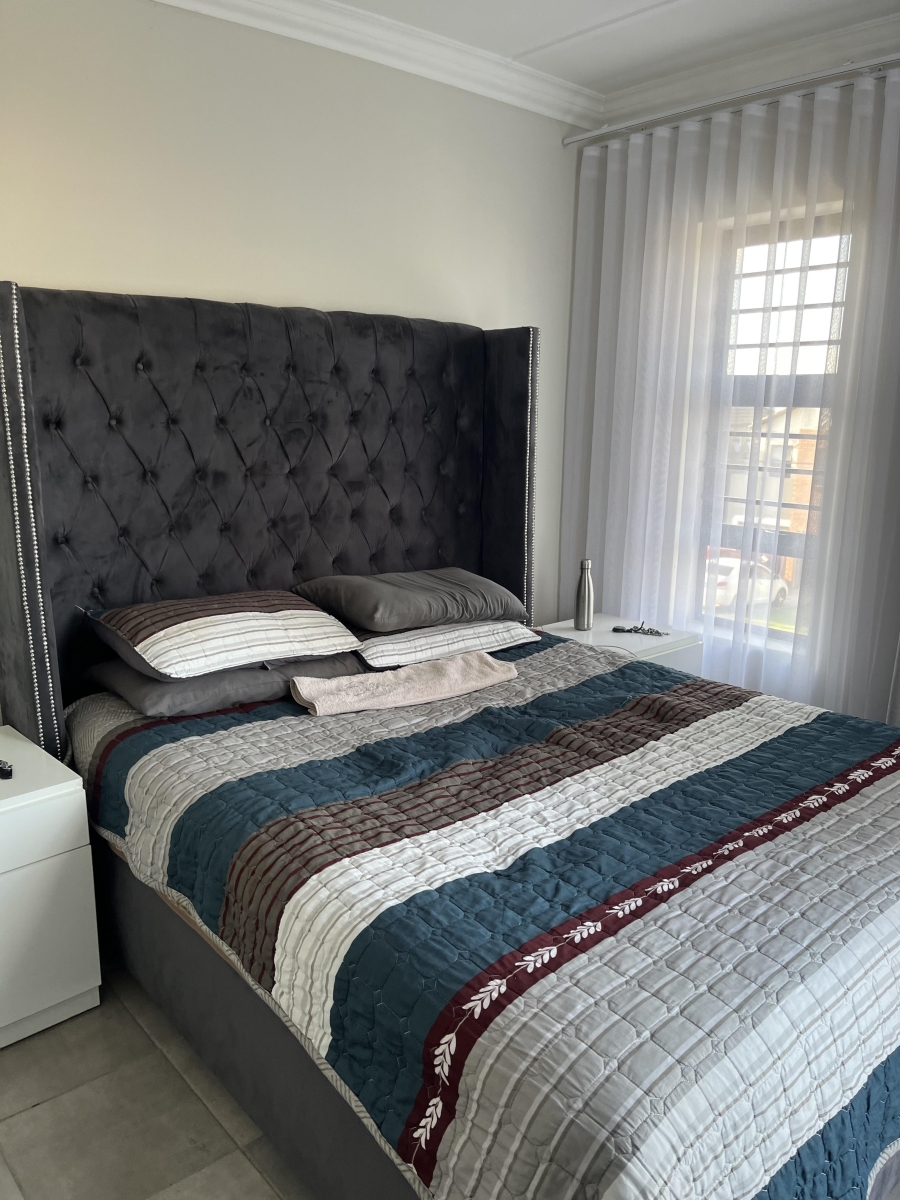 To Let 3 Bedroom Property for Rent in South Hills Gauteng
