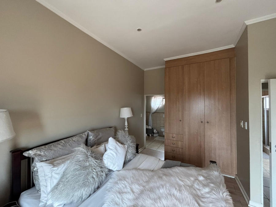 3 Bedroom Property for Sale in Allens Nek Gauteng