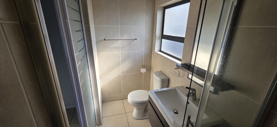 To Let 1 Bedroom Property for Rent in Modderfontein Gauteng