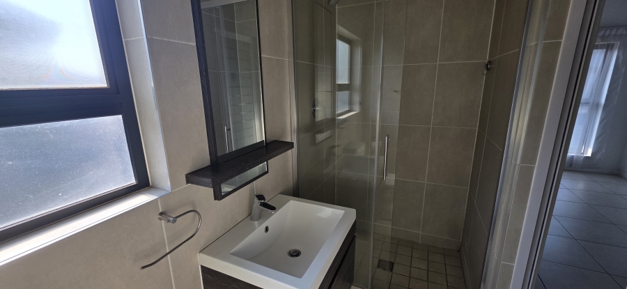 To Let 1 Bedroom Property for Rent in Modderfontein Gauteng