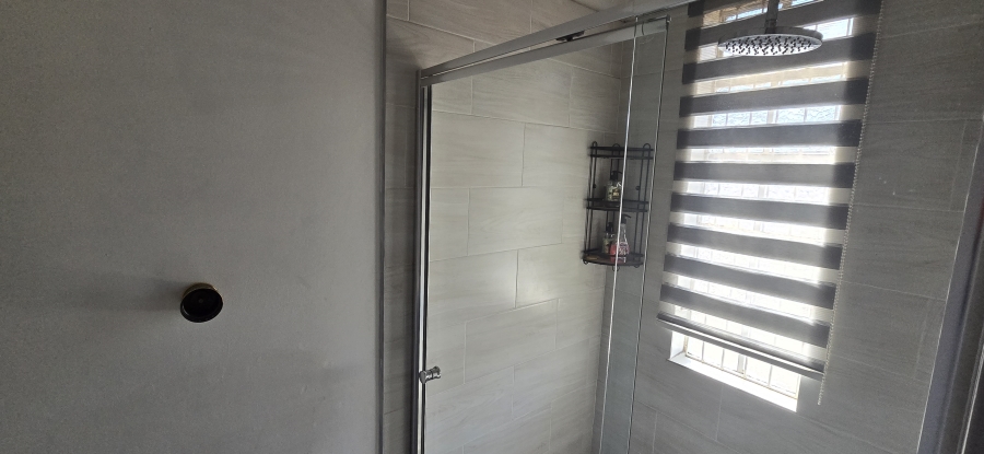 Commercial Property for Sale in Lea Glen Gauteng