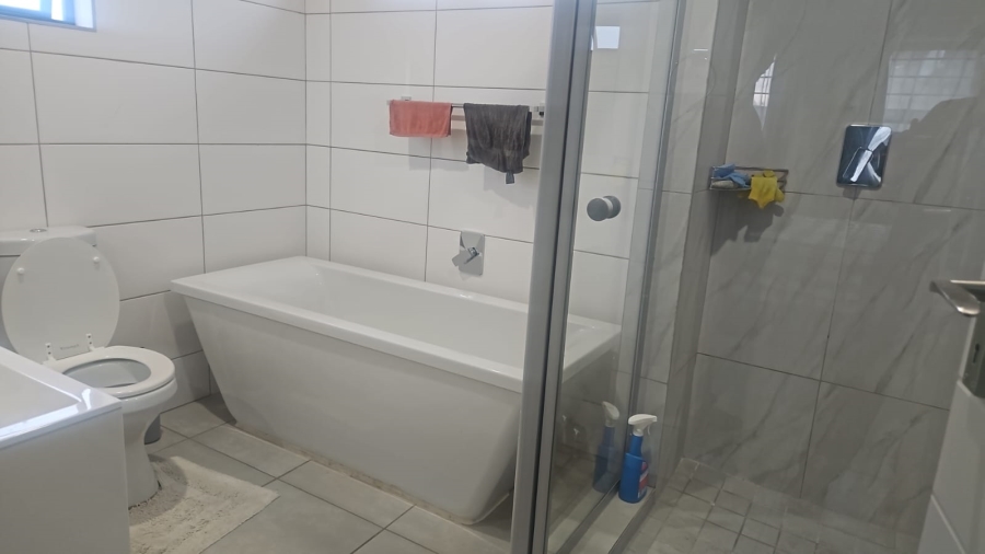 3 Bedroom Property for Sale in Cosmo City Gauteng