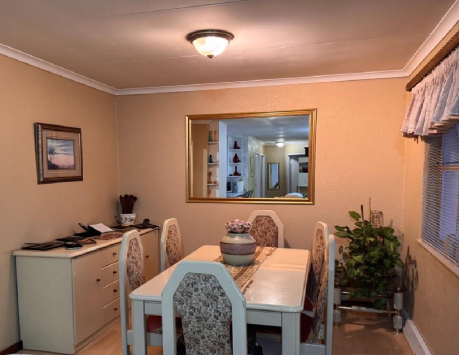 3 Bedroom Property for Sale in Discovery Gauteng