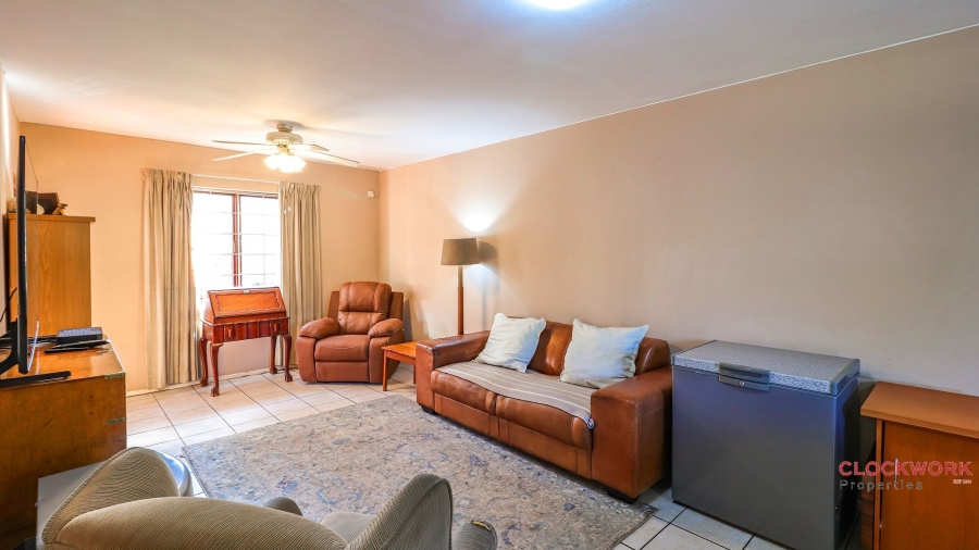 2 Bedroom Property for Sale in Bryanston Gauteng