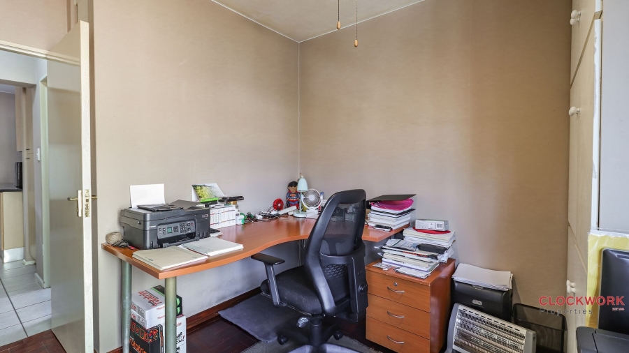2 Bedroom Property for Sale in Bryanston Gauteng