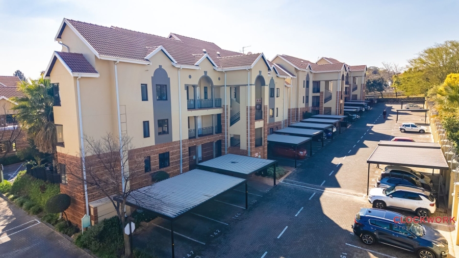 2 Bedroom Property for Sale in Bryanston Gauteng