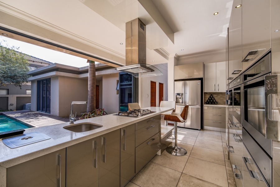 5 Bedroom Property for Sale in Willow Acres Gauteng