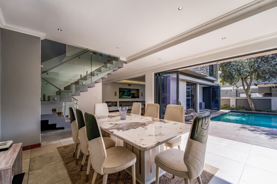 5 Bedroom Property for Sale in Willow Acres Gauteng