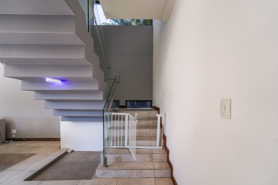 5 Bedroom Property for Sale in Willow Acres Gauteng