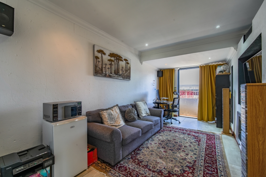 5 Bedroom Property for Sale in Willow Acres Gauteng
