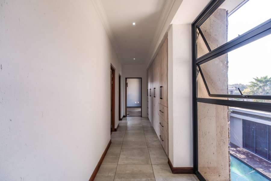 5 Bedroom Property for Sale in Willow Acres Gauteng