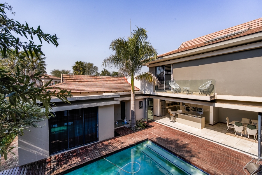 5 Bedroom Property for Sale in Willow Acres Gauteng