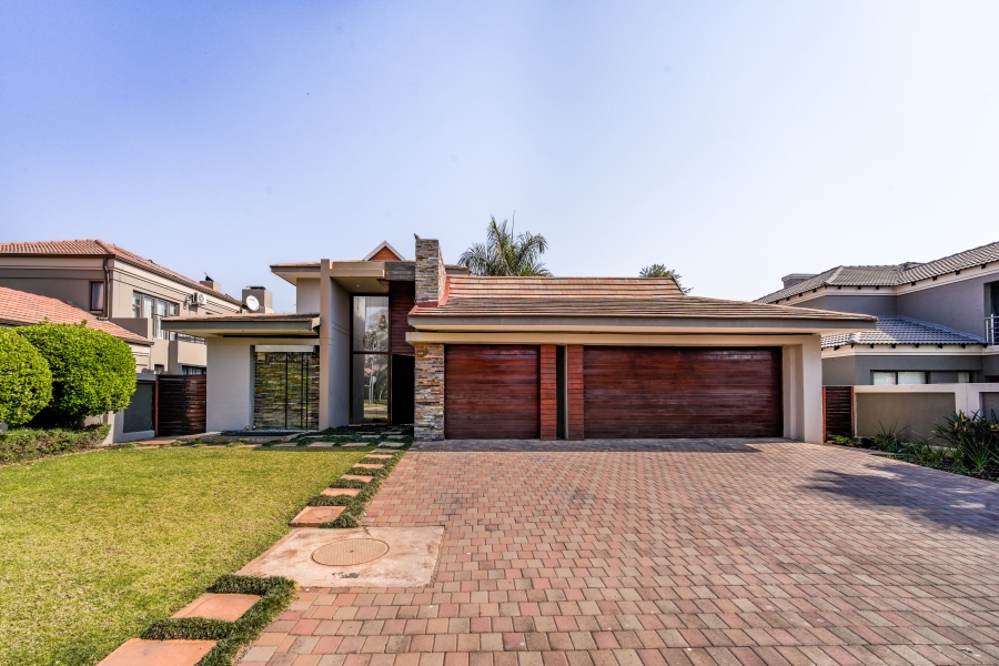 5 Bedroom Property for Sale in Willow Acres Gauteng