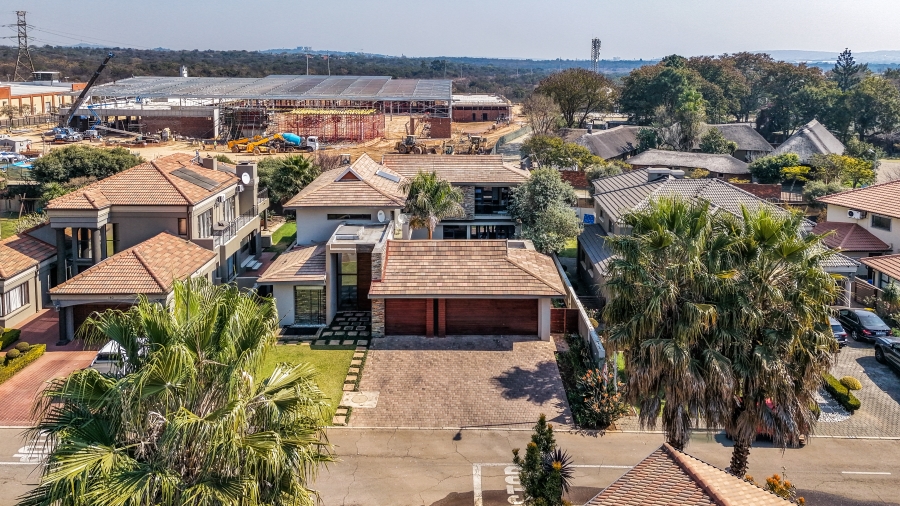 5 Bedroom Property for Sale in Willow Acres Gauteng